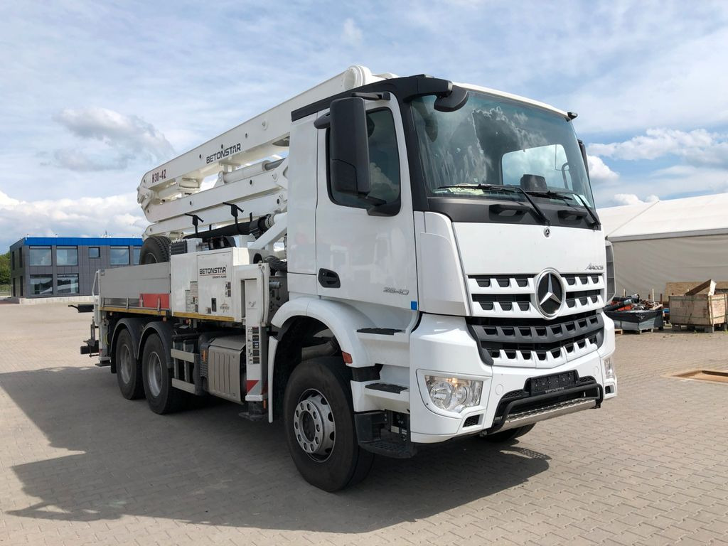 Mercedes-Benz AROCS 2840 BETONPUMPE BETONSTAR H30.14S-4Z - Автобетононасос: фото 1 Mercedes-Benz AROCS 2840 BETONPUMPE BETONSTAR H30.14S-4Z - Автобетононасос: фото 1
