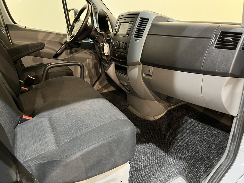 Mercedes-Benz Sprinter 314 CDI RWD Automaat Bakwagen / Meubelbak / Euro 6 / Airco / Cruise Control / Camera / 3-Zits  / BPM VRIJ !! в лизинг Mercedes-Benz Sprinter 314 CDI RWD Automaat Bakwagen / Meubelbak / Euro 6 / Airco / Cruise Control / Camera / 3-Zits  / BPM VRIJ !!: фото 17