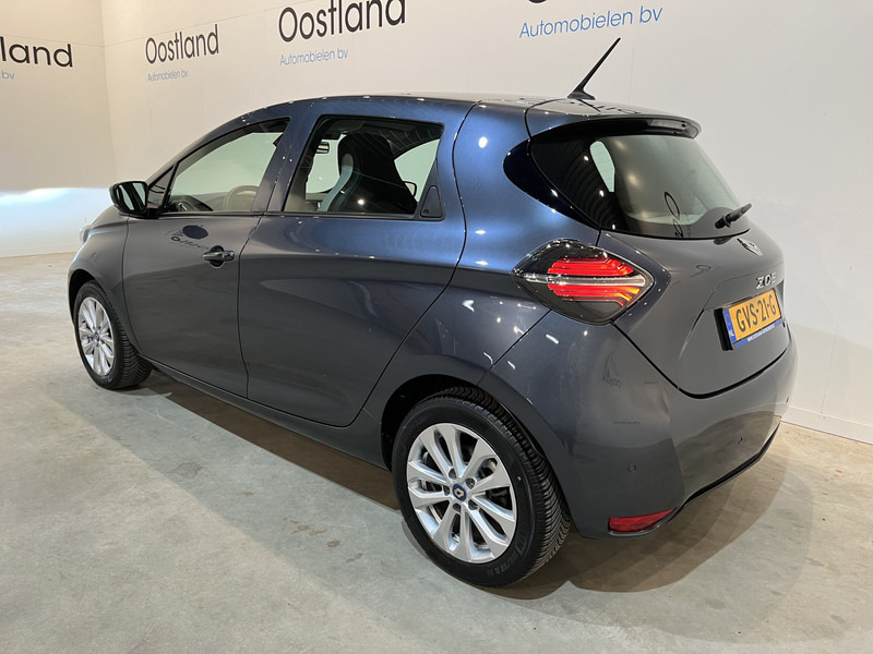 Renault ZOE R110 Experience 52 kWh (Huuraccu) / CarPlay / PDC / Airco / Cruise Control / LMV / 25.400 KM !! Prijs ex BTW € 8.250,- - Легковой автомобиль: фото 4 Renault ZOE R110 Experience 52 kWh (Huuraccu) / CarPlay / PDC / Airco / Cruise Control / LMV / 25.400 KM !! Prijs ex BTW € 8.250,- - Легковой автомобиль: фото 4