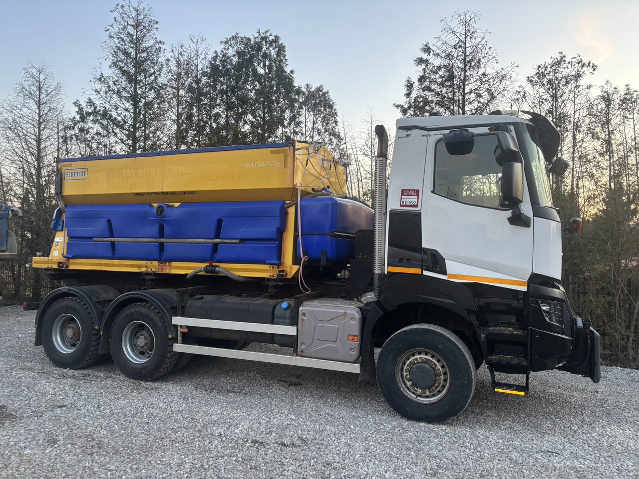 RENAULT K380 6x6 K380 6x6 SCHMIDT STRATOS III GRITTER/SPREADER PLOUGH - Снегоуборочная машина: фото 4 RENAULT K380 6x6 K380 6x6 SCHMIDT STRATOS III GRITTER/SPREADER PLOUGH - Снегоуборочная машина: фото 4