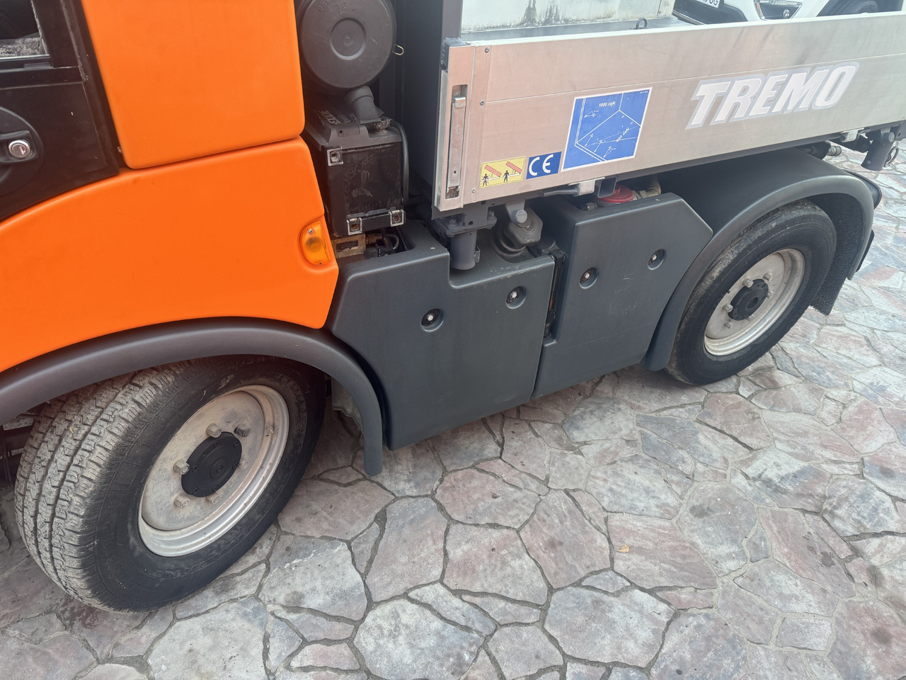 MULTICAR Hako Tremo 4x4 wywrotka Polewaczka zamiatarka pług posypywarka snow schnee в лизинг MULTICAR Hako Tremo 4x4 wywrotka Polewaczka zamiatarka pług posypywarka snow schnee: фото 16