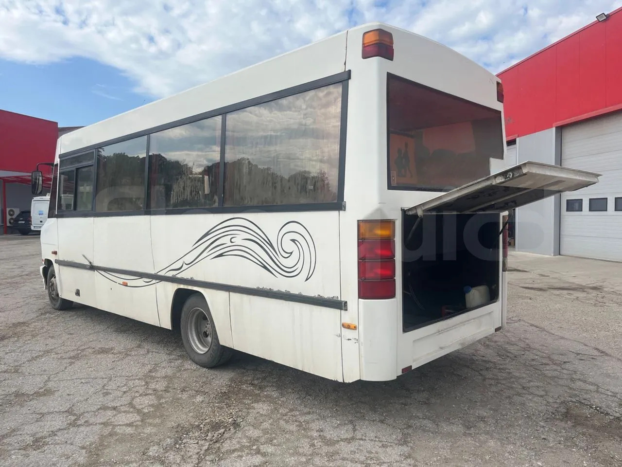 Mercedes-Benz Vario - Микроавтобус, Пассажирский фургон: фото 5 Mercedes-Benz Vario - Микроавтобус, Пассажирский фургон: фото 5