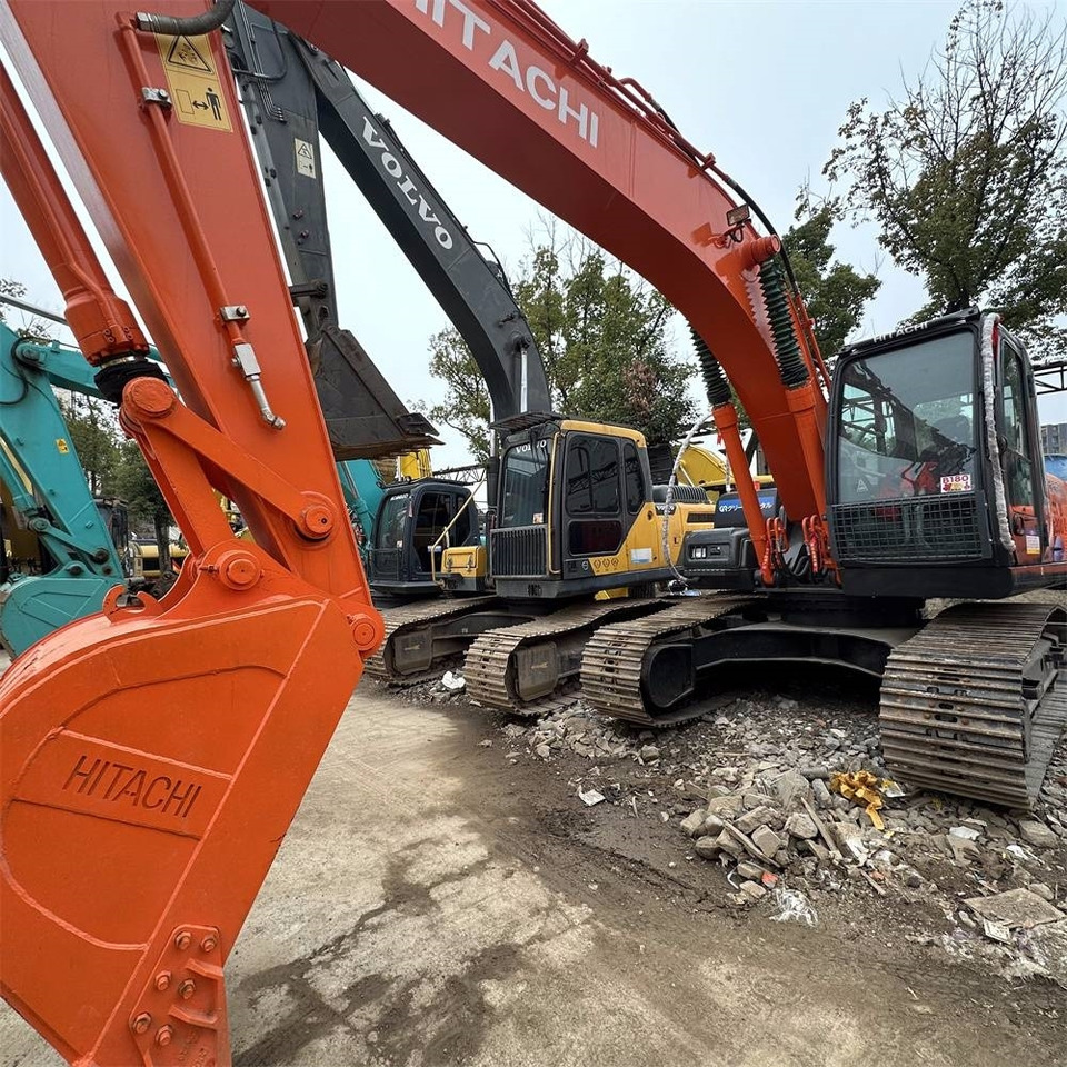 Hitachi ZX 200-3 G - Гусеничный экскаватор: фото 1 Hitachi ZX 200-3 G - Гусеничный экскаватор: фото 1