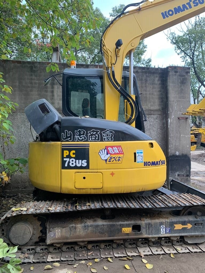 Komatsu PC 78 US-6 - Гусеничный экскаватор: фото 1 Komatsu PC 78 US-6 - Гусеничный экскаватор: фото 1