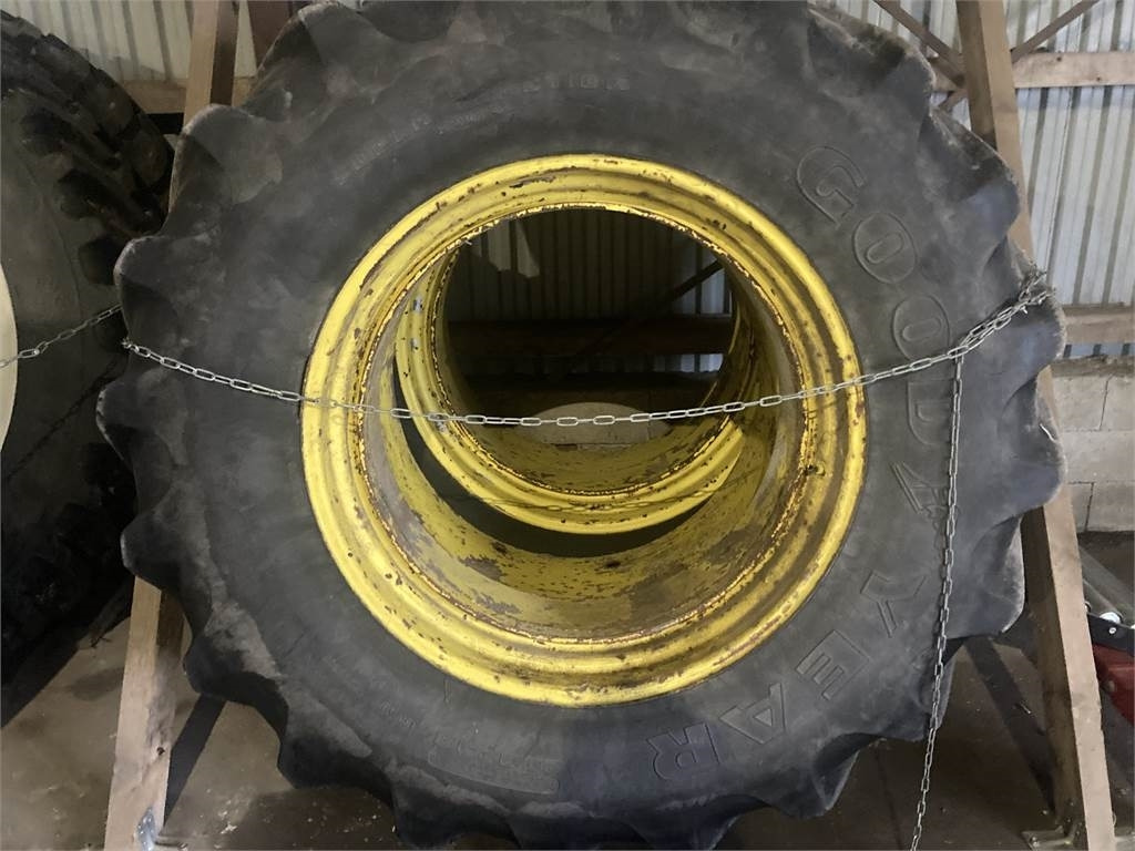 Goodyear 20.8R38 med ring og låse - Колесо для Сельскохозяйственной техники: фото 1 Goodyear 20.8R38 med ring og låse - Колесо для Сельскохозяйственной техники: фото 1