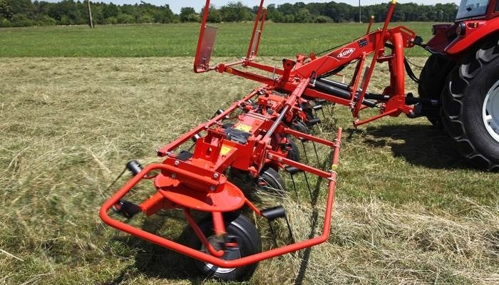 Kuhn GF5203 - Сеноворошилка: фото 1 Kuhn GF5203 - Сеноворошилка: фото 1