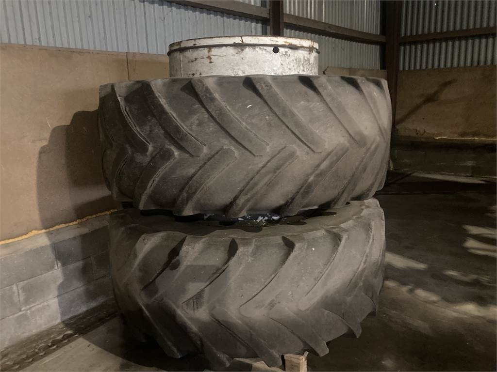 Pirelli 710/70X38 - Колесо для Сельскохозяйственной техники: фото 1 Pirelli 710/70X38 - Колесо для Сельскохозяйственной техники: фото 1