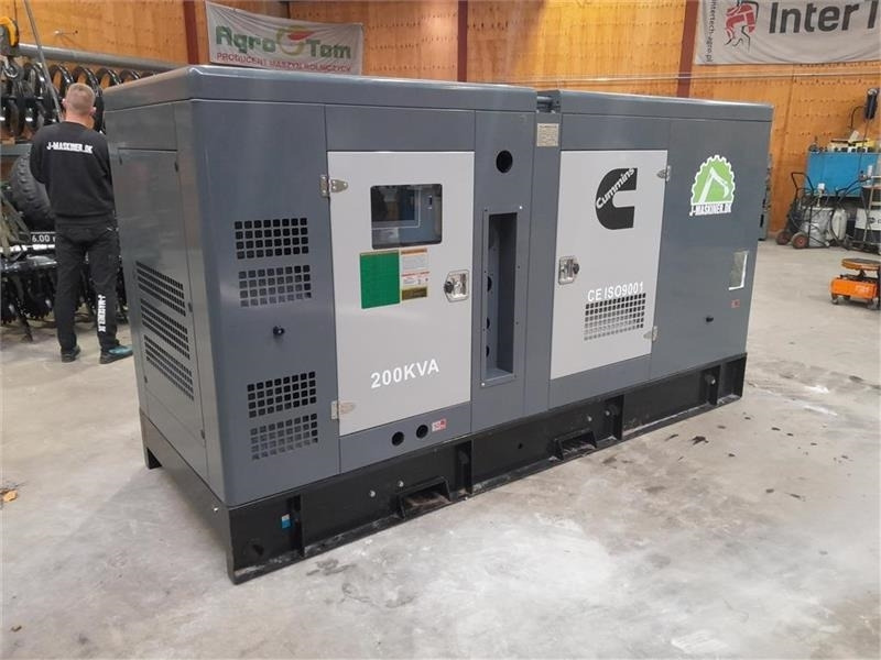 LeRoy Sommer Generator kabinet - Электрогенератор: фото 1 LeRoy Sommer Generator kabinet - Электрогенератор: фото 1