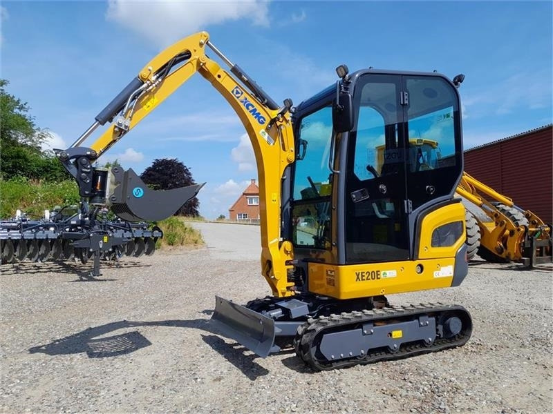 XCMG XE20E - Мини-экскаватор: фото 1 XCMG XE20E - Мини-экскаватор: фото 1