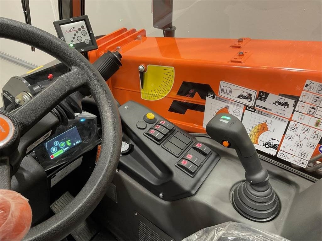 Ausa T164EX4  в лизинг Ausa T164EX4: фото 6