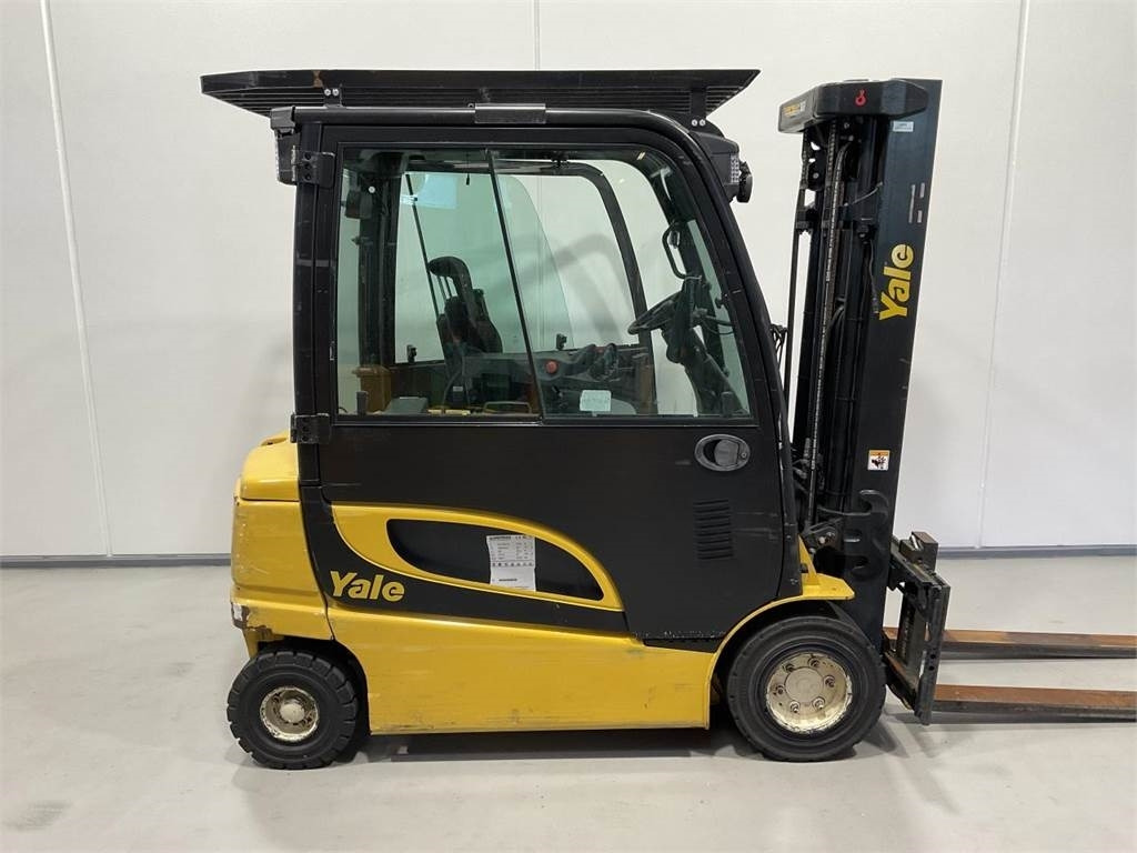 Yale ERP30VL - Электропогрузчик: фото 1 Yale ERP30VL - Электропогрузчик: фото 1
