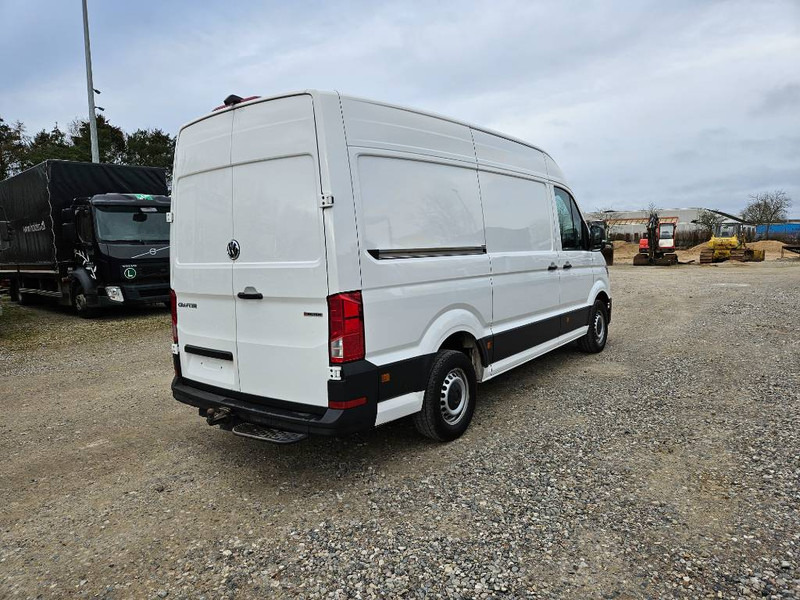Volkswagen Crafter 35 // 4 motion // AUT // 5 Doors - Цельнометаллический фургон: фото 5 Volkswagen Crafter 35 // 4 motion // AUT // 5 Doors - Цельнометаллический фургон: фото 5