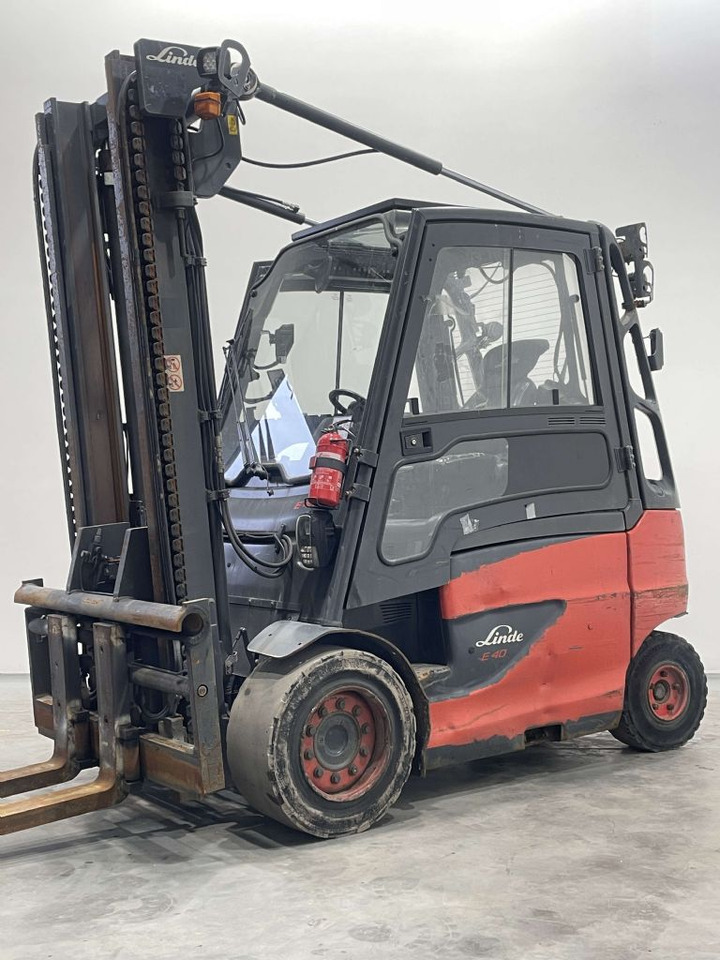 Linde E40H-01/600-388 - Электропогрузчик: фото 1