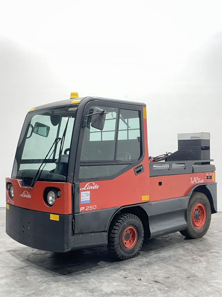 Linde P250-127 - Складской тягач: фото 1 Linde P250-127 - Складской тягач: фото 1