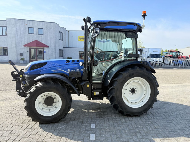 New Holland T4.100 LP - Трактор: фото 3 New Holland T4.100 LP - Трактор: фото 3