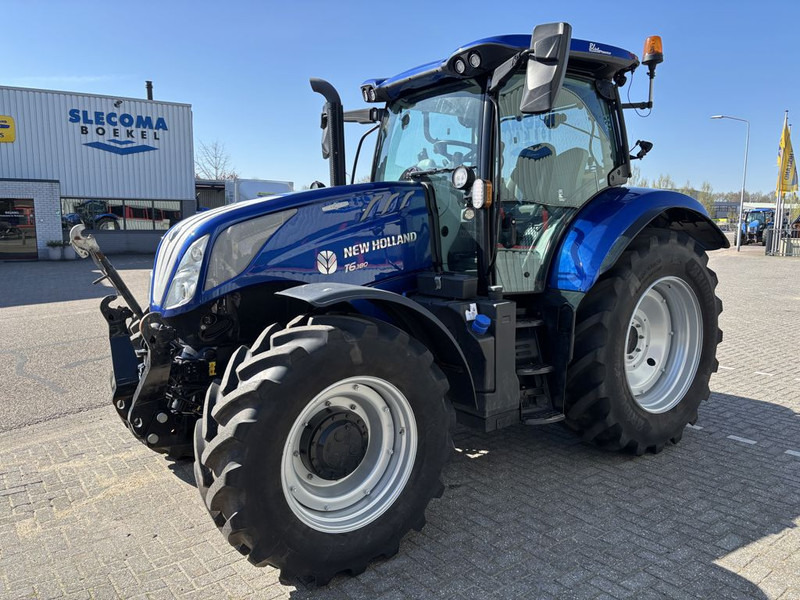 New Holland T6.180 AC Blue Power Stage V - Трактор: фото 1 New Holland T6.180 AC Blue Power Stage V - Трактор: фото 1