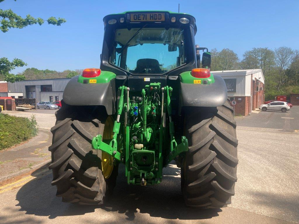 John Deere 6155M - Трактор: фото 4 John Deere 6155M - Трактор: фото 4