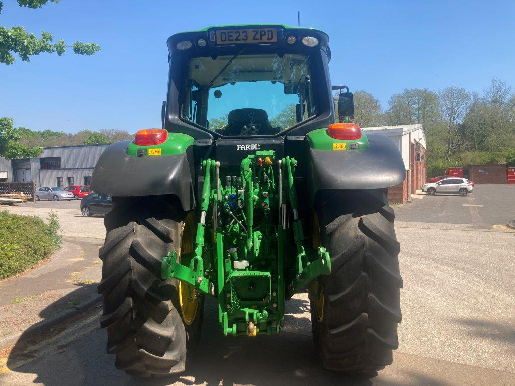 John Deere 6155M - Трактор: фото 4 John Deere 6155M - Трактор: фото 4