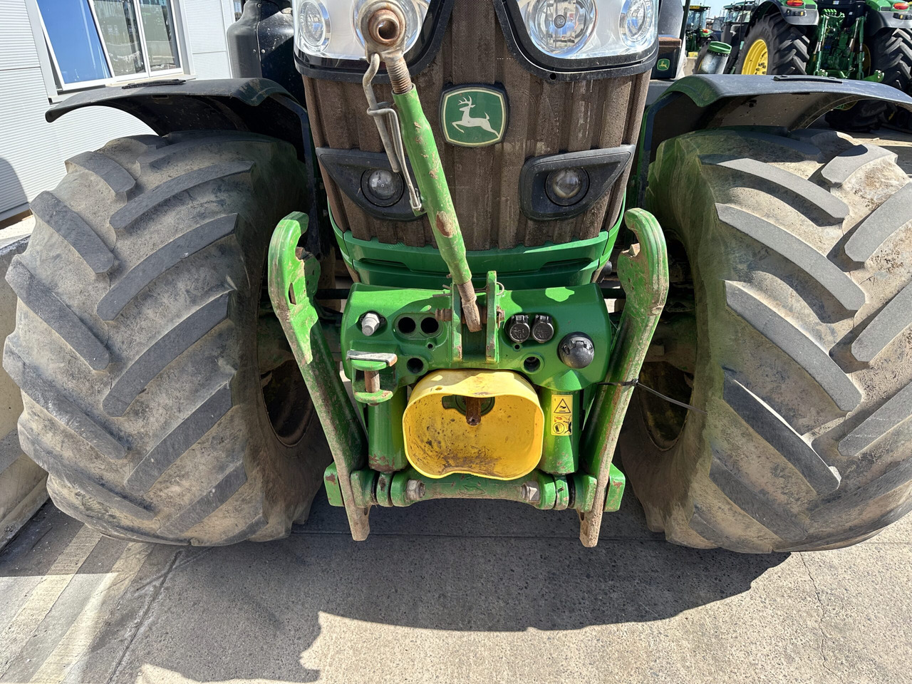 John Deere 6155R - Трактор: фото 4 John Deere 6155R - Трактор: фото 4