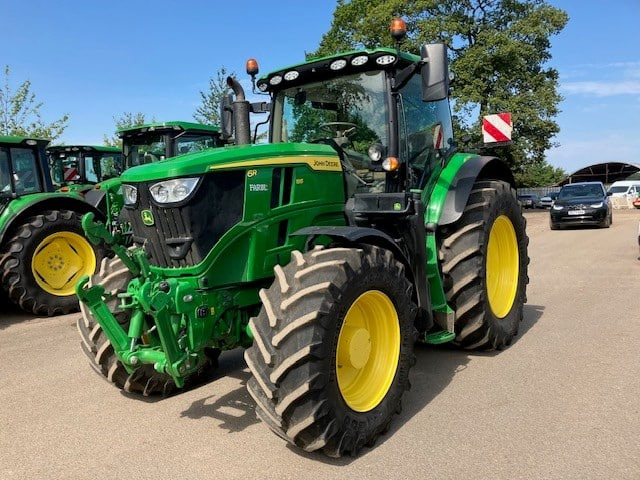 John Deere 6R 195 - Трактор: фото 1 John Deere 6R 195 - Трактор: фото 1