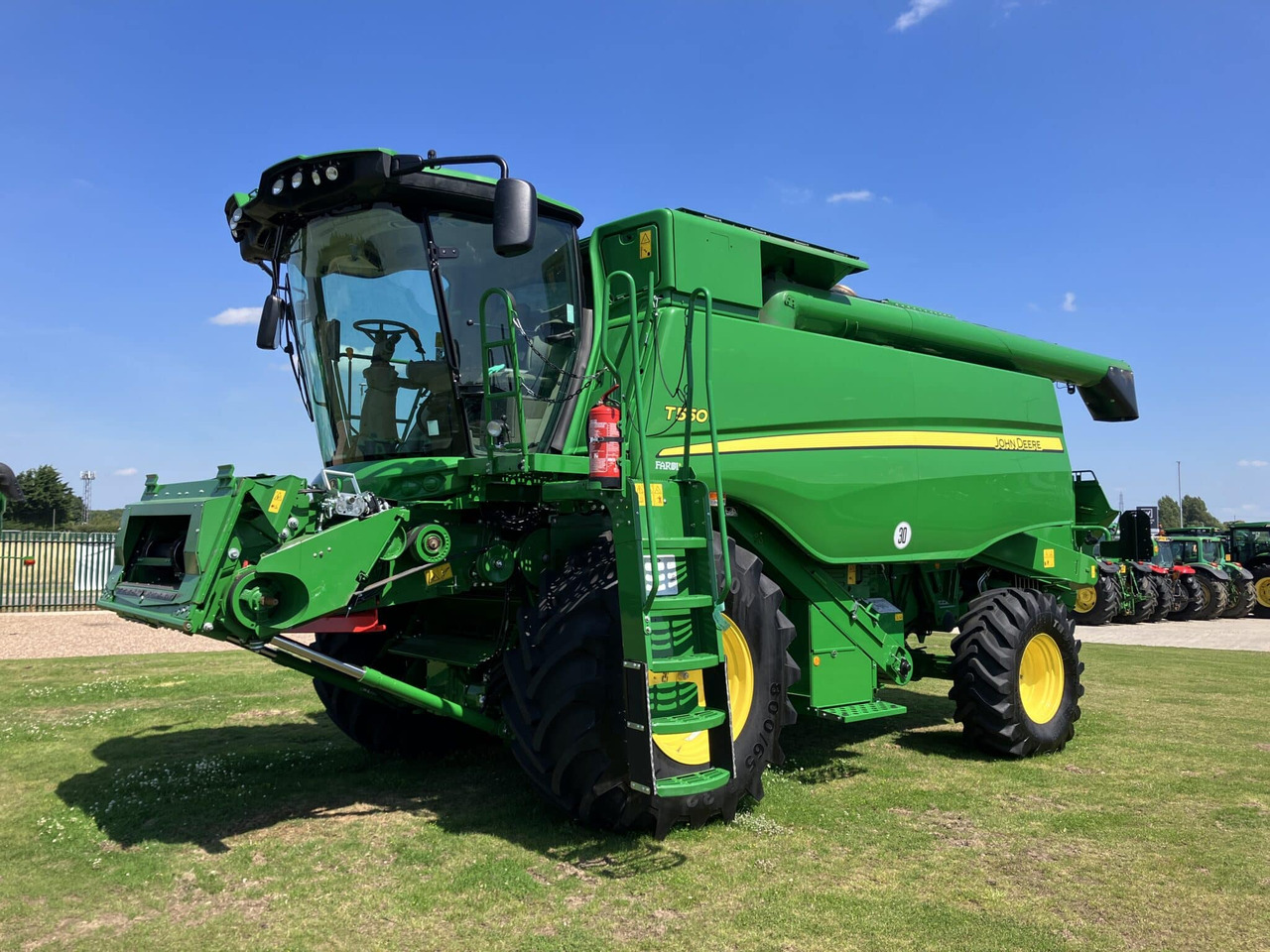 John Deere T550i - Зерноуборочный комбайн: фото 1 John Deere T550i - Зерноуборочный комбайн: фото 1