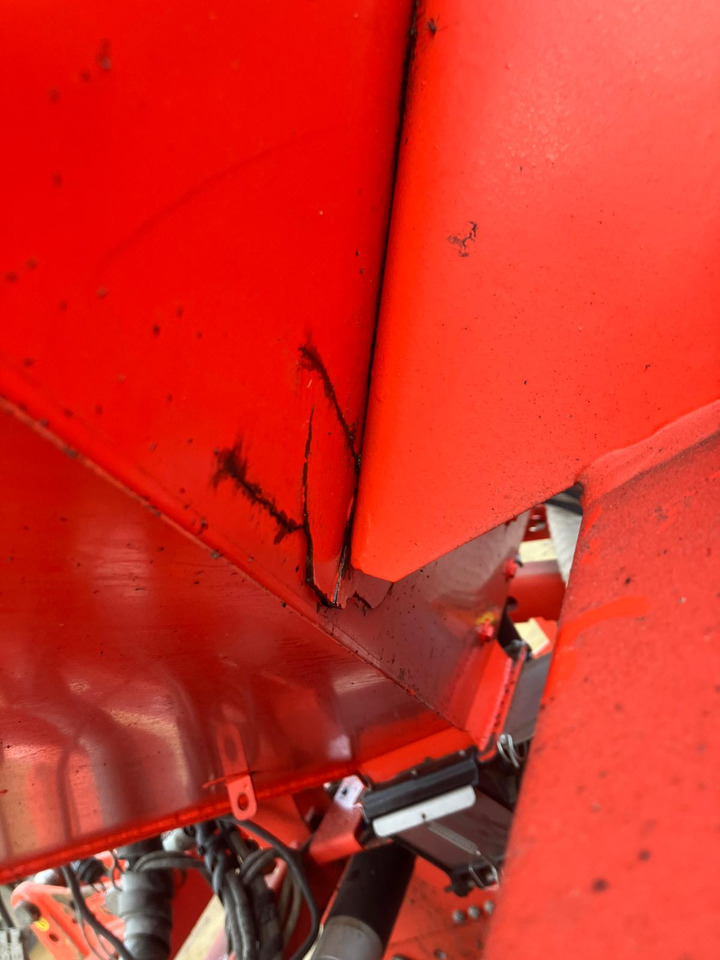 Maschio Alitalia 3mtr drill with 3mtr Power Harrow в лизинг Maschio Alitalia 3mtr drill with 3mtr Power Harrow: фото 9