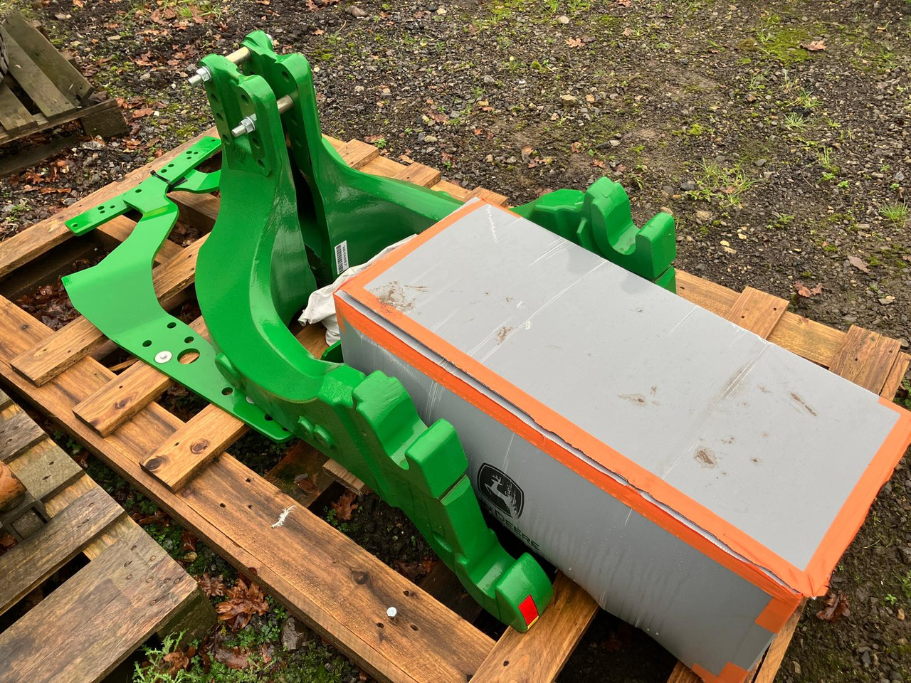 Loader Fitting Kit & Brackets - Навесное оборудование: фото 1