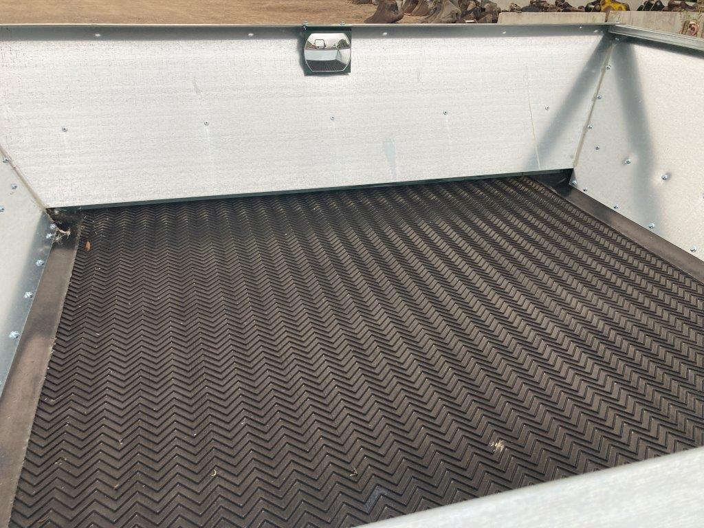 Turfco METE-R-MATIC XL Top Dresser в лизинг Turfco METE-R-MATIC XL Top Dresser: фото 7