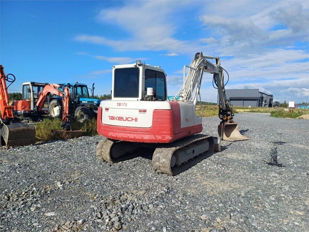 Takeuchi Tb175 Pyörittäjällä  в лизинг Takeuchi Tb175 Pyörittäjällä: фото 7