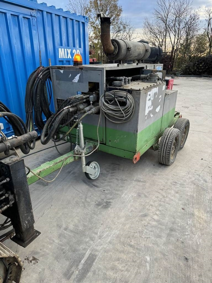 Hütte HBR 202 TF - Сваебойная установка: фото 1 Hütte HBR 202 TF - Сваебойная установка: фото 1