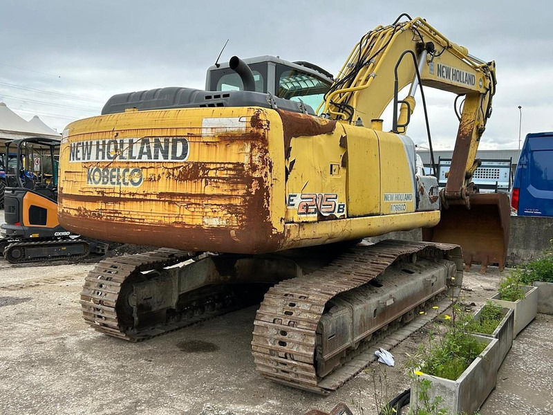 New Holland E215B - Экскаватор: фото 5 New Holland E215B - Экскаватор: фото 5