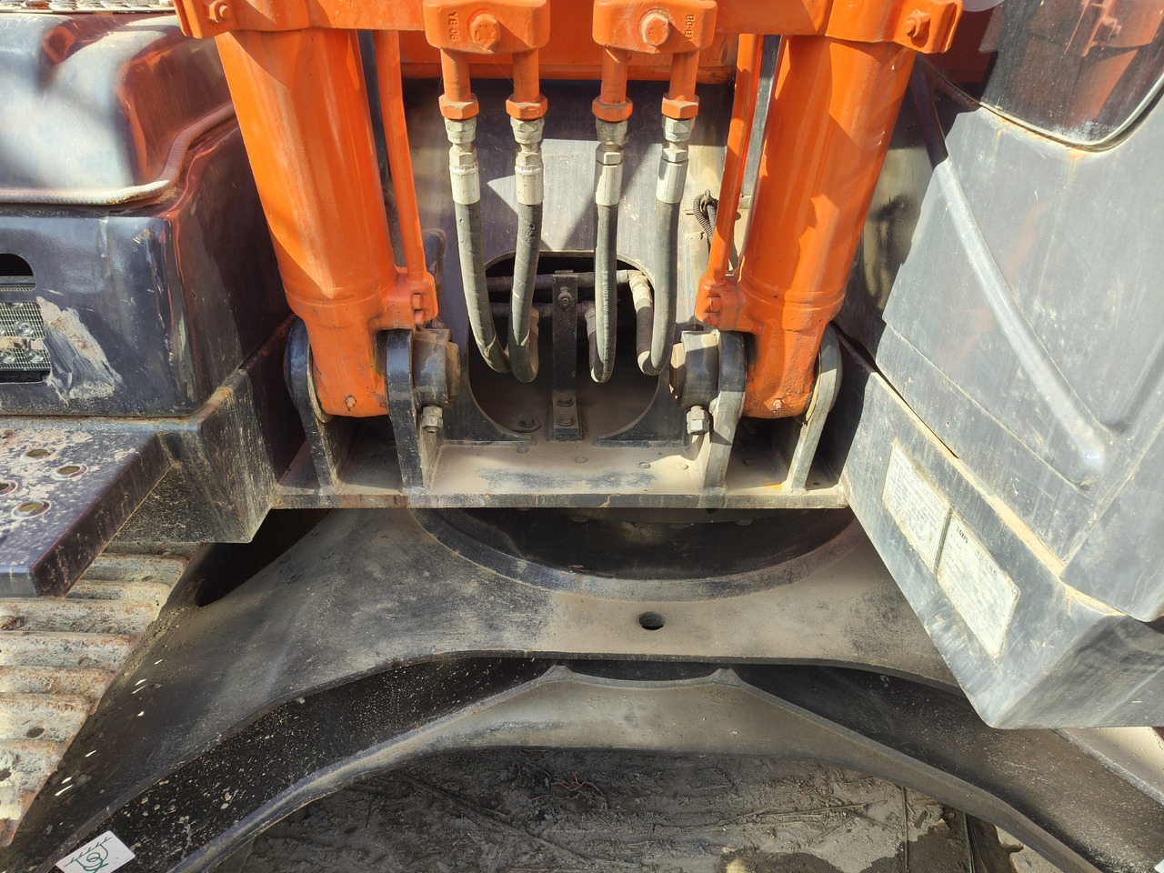 HITACHI ZX130H-5A в лизинг HITACHI ZX130H-5A: фото 6