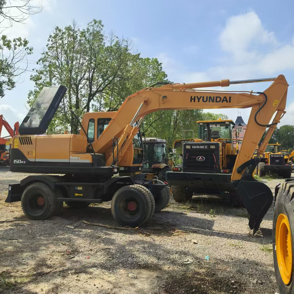 Hyundai R150W-7 - Колёсный экскаватор: фото 1