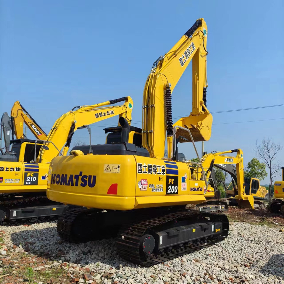 KOMATSU PC 200-8N1 - Гусеничный экскаватор: фото 2 KOMATSU PC 200-8N1 - Гусеничный экскаватор: фото 2
