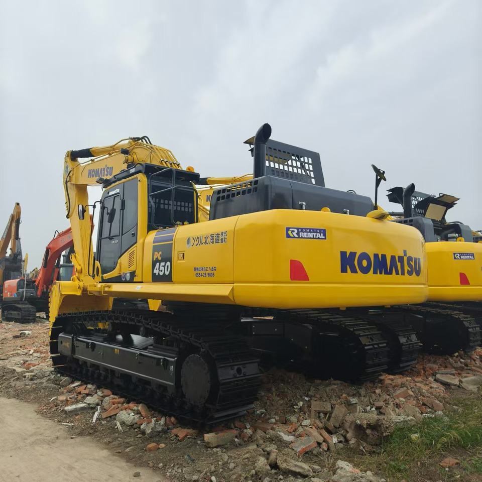 KOMATSU PC450-8 - Гусеничный экскаватор: фото 1 KOMATSU PC450-8 - Гусеничный экскаватор: фото 1