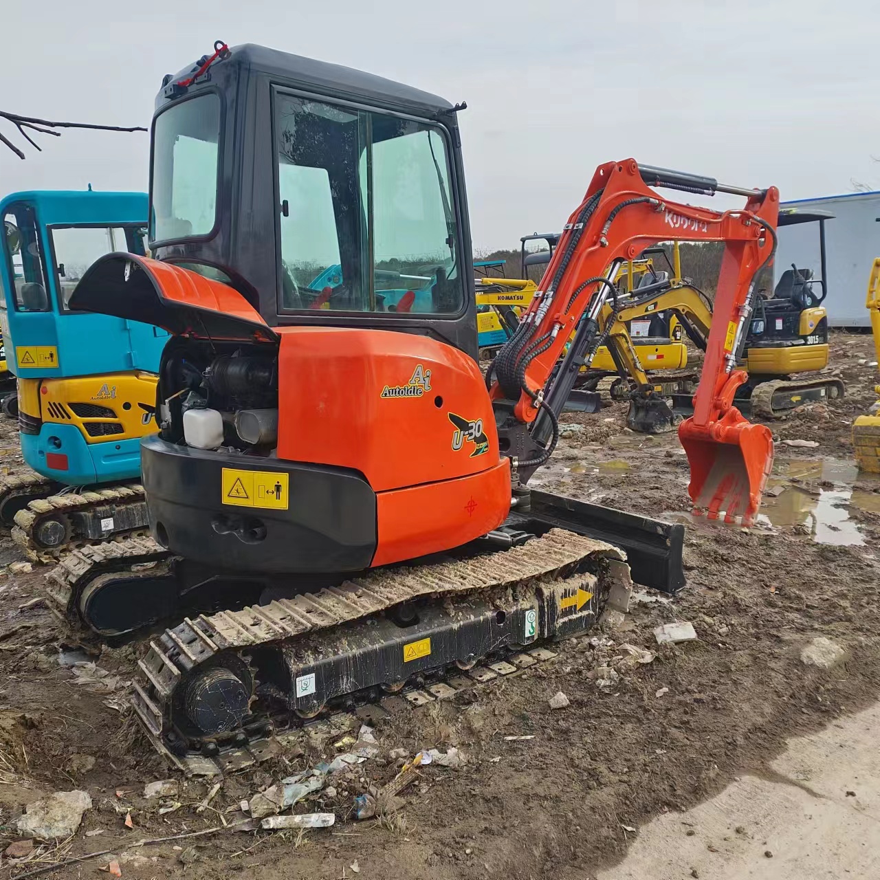 KUBOTA 30 - Мини-экскаватор: фото 1 KUBOTA 30 - Мини-экскаватор: фото 1