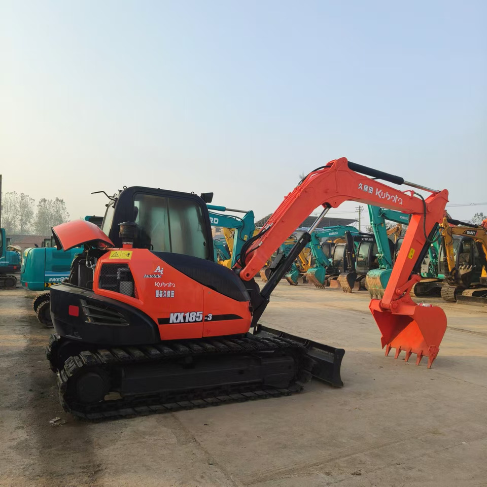 KUBOTA KX185 - Гусеничный экскаватор: фото 1 KUBOTA KX185 - Гусеничный экскаватор: фото 1