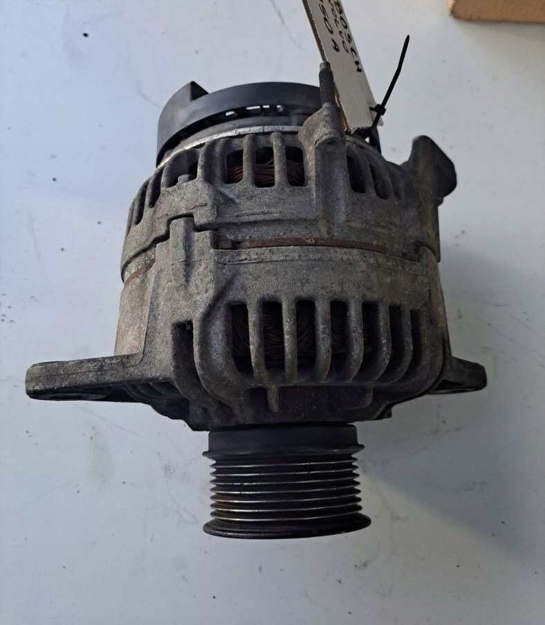 Bosch ALTERNATOR ORYGINAŁ VOLVO FH 4 FM 4 D13K 150A 21257552 - Генератор для Грузовиков: фото 1 Bosch ALTERNATOR ORYGINAŁ VOLVO FH 4 FM 4 D13K 150A 21257552 - Генератор для Грузовиков: фото 1