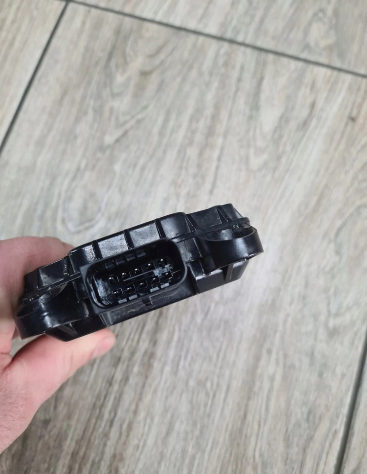 FORD F-MAX KNORR-BREMSE K096653H001 575127535 210101163 54087259C K155778 Z228902 Z246709 - Сенсор: фото 1 FORD F-MAX KNORR-BREMSE K096653H001 575127535 210101163 54087259C K155778 Z228902 Z246709 - Сенсор: фото 1