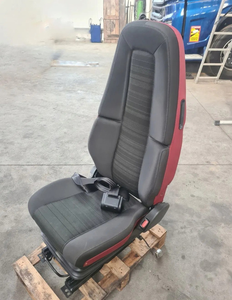 FOTEL PASAŻERA PRAWY PNEUMATYCZNY NISKA PODSTAWA VOLVO FH 4 FM 4  - Сиденье: фото 1