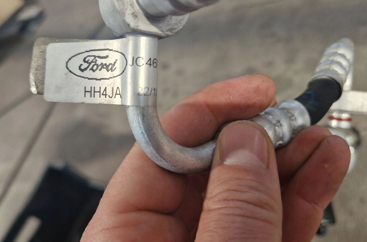 Ford F-MAX CARGO JC46-19835-AC Ford F-MAX CARGO truck - Часть системы кондиционирования для Грузовиков: фото 1 Ford F-MAX CARGO JC46-19835-AC Ford F-MAX CARGO truck - Часть системы кондиционирования для Грузовиков: фото 1