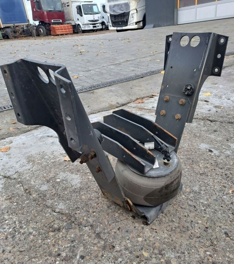MECHANIZM OSI PODNOSZONEJ   Renault GAMA T DXI - Подвеска для Грузовиков: фото 1