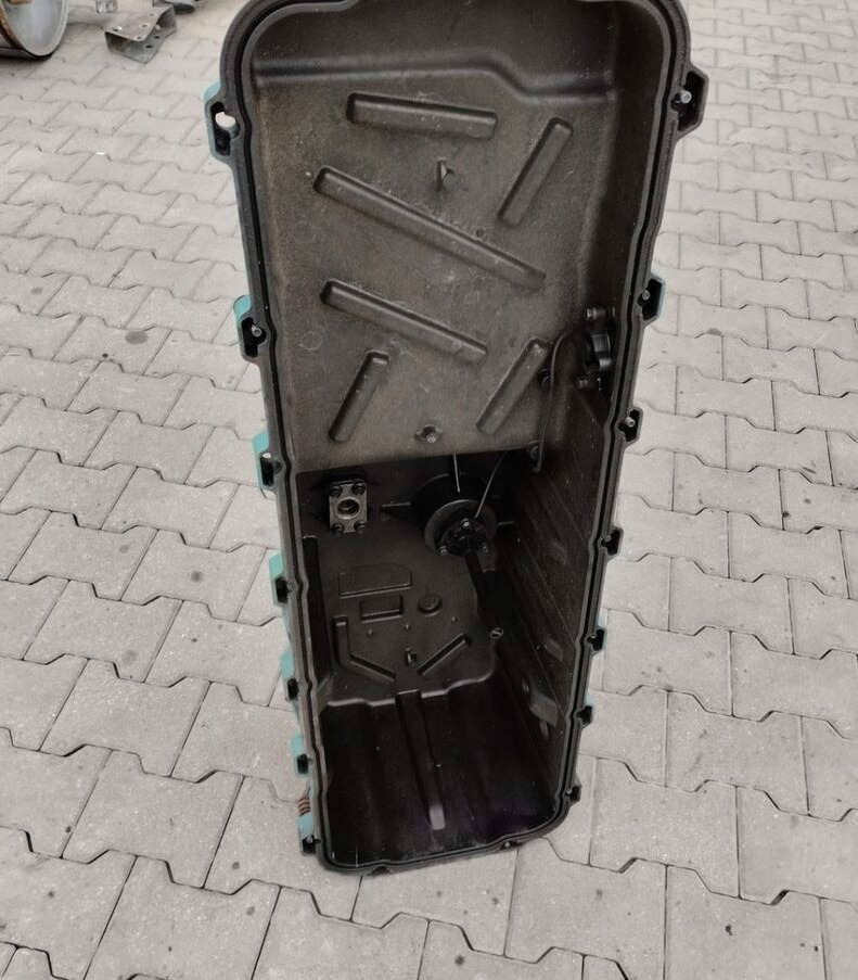 MISA MISKA OLEJOWA SILNIKA VOLVO FM 9 D9B 20490029 - Масляный поддон для Грузовиков: фото 1 MISA MISKA OLEJOWA SILNIKA VOLVO FM 9 D9B 20490029 - Масляный поддон для Грузовиков: фото 1