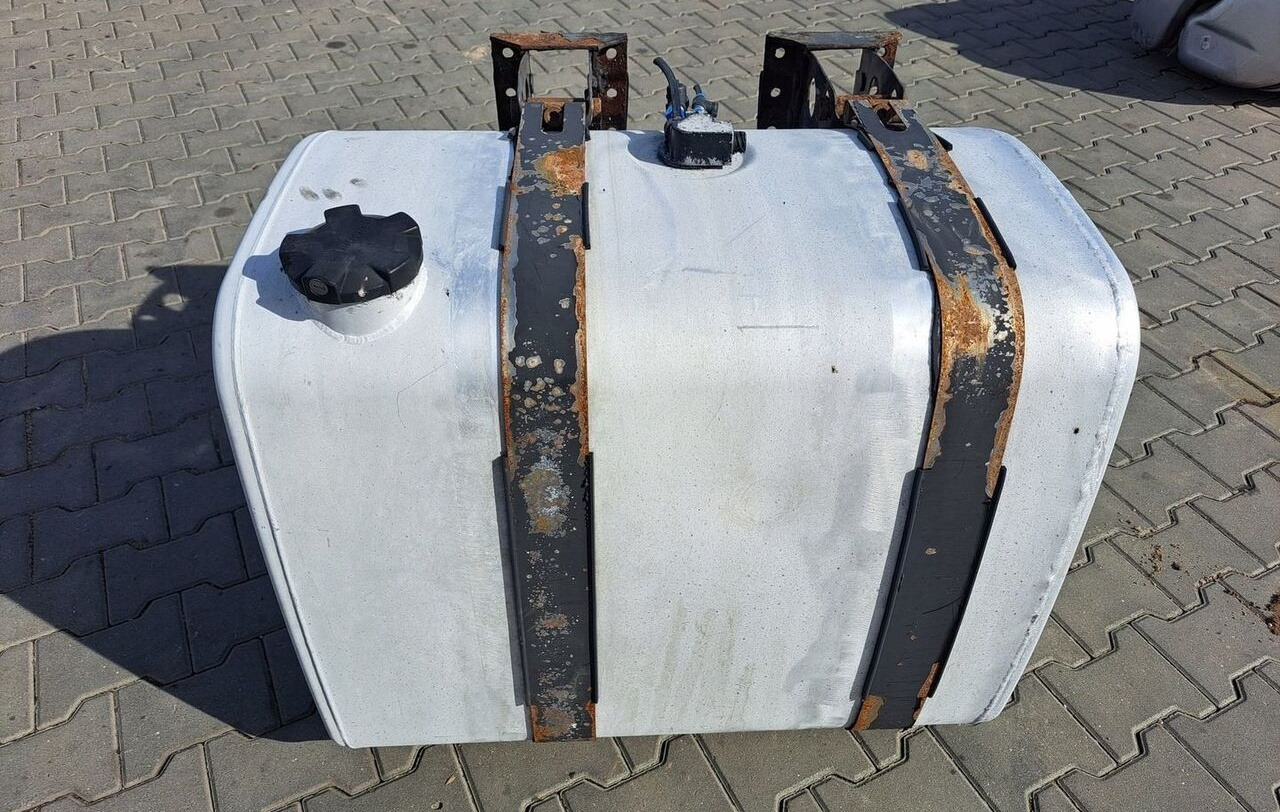 Renault ZBIORNIK PALIWA RENAULT DXI VOLVO FH FM 85X70X70 20503505 - Топливный бак для Грузовиков: фото 1 Renault ZBIORNIK PALIWA RENAULT DXI VOLVO FH FM 85X70X70 20503505 - Топливный бак для Грузовиков: фото 1