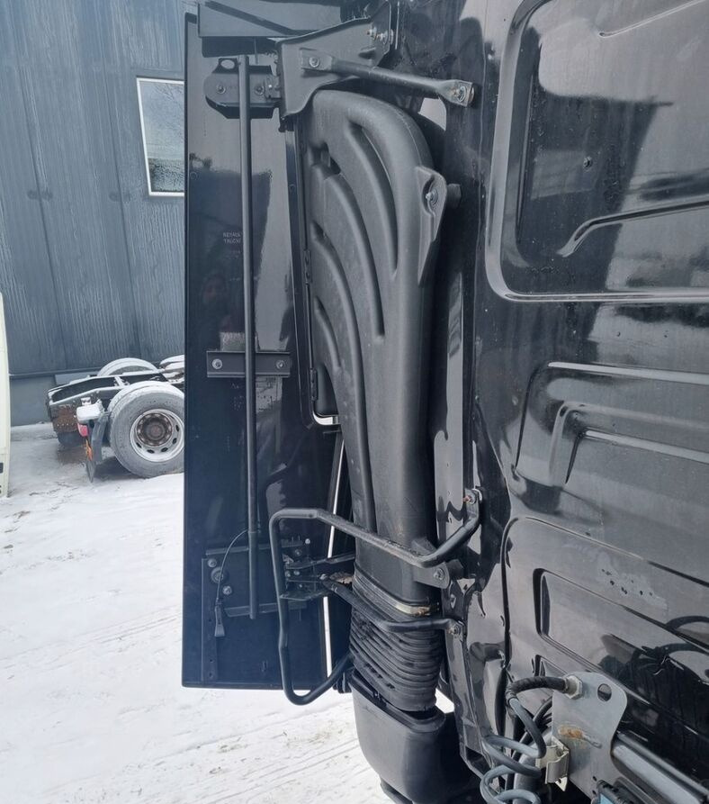 SPOILER OWIEWKA LEWA STELAŻ MOCOWANIE KABINY RENAULT RANGE GAMA - Аэродинамика/ Спойлеры для Грузовиков: фото 1 SPOILER OWIEWKA LEWA STELAŻ MOCOWANIE KABINY RENAULT RANGE GAMA - Аэродинамика/ Спойлеры для Грузовиков: фото 1
