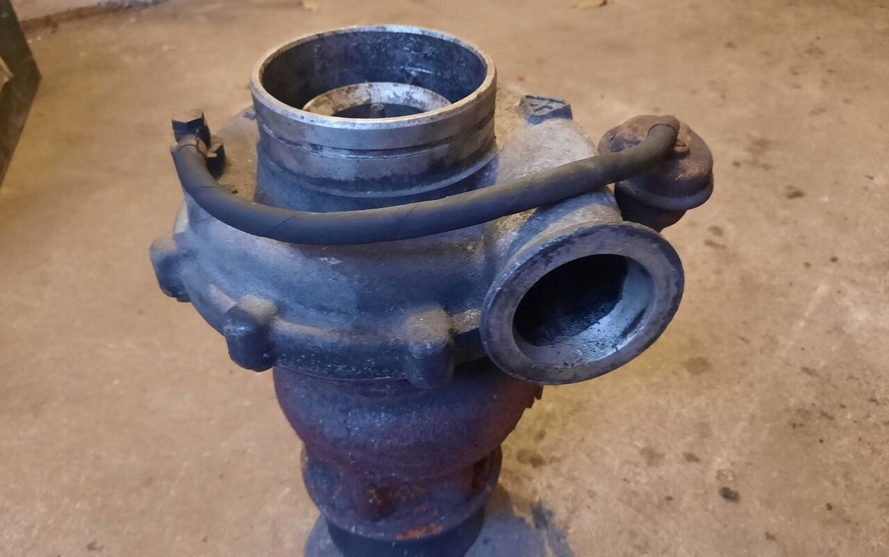 TURBINA TURBOSPRĘŻARKA Volvo 53271013075  Volvo FL 6 00-06 - Двигатель и запчасти для Грузовиков: фото 1