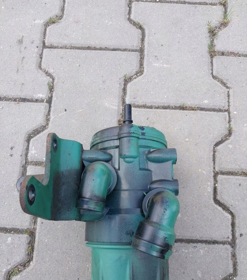 Volvo ODMA WIRÓWKA FILTR OLEJU FL RENAULT GAMA D8K 21719553 - Масляный фильтр для Грузовиков: фото 1