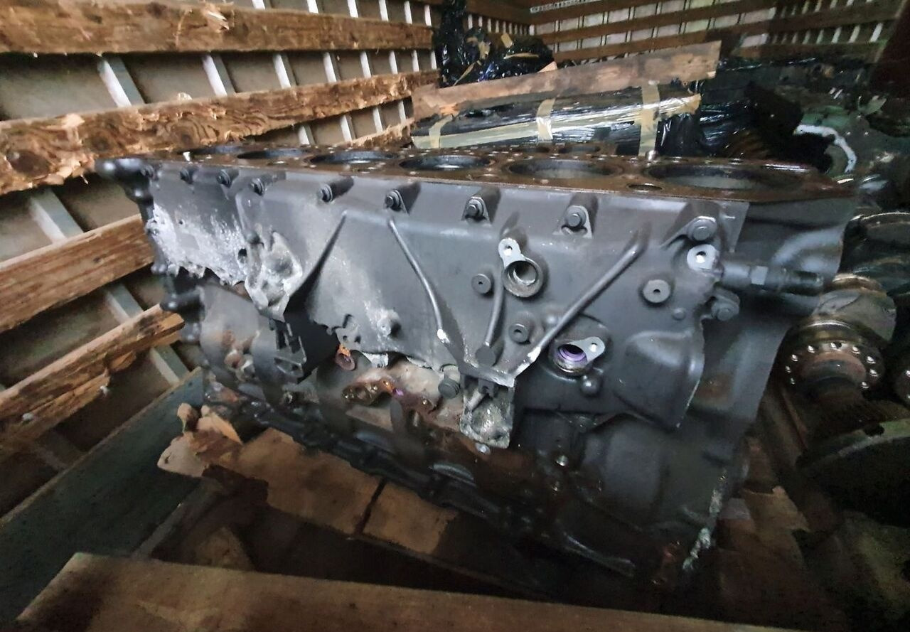 Volvo   Renault 460 430 - Блок цилиндров для Грузовиков: фото 1