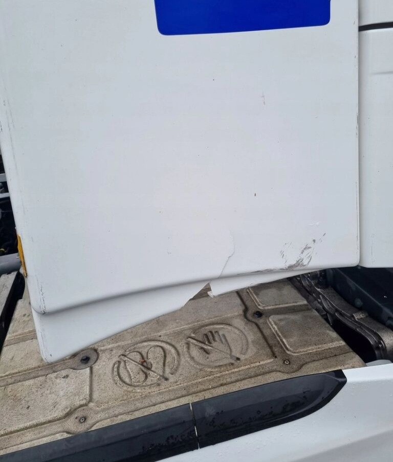 Volvo Y OWIEWKI KABINY KOMPLET FH 4 5 EURO 6 LIFT GLOBETROTTER Volvo VOLVO FH 4 5 EURO 6 LIFT GLOBETROTTER - Аэродинамика/ Спойлеры для Грузовиков: фото 1 Volvo Y OWIEWKI KABINY KOMPLET FH 4 5 EURO 6 LIFT GLOBETROTTER Volvo VOLVO FH 4 5 EURO 6 LIFT GLOBETROTTER - Аэродинамика/ Спойлеры для Грузовиков: фото 1