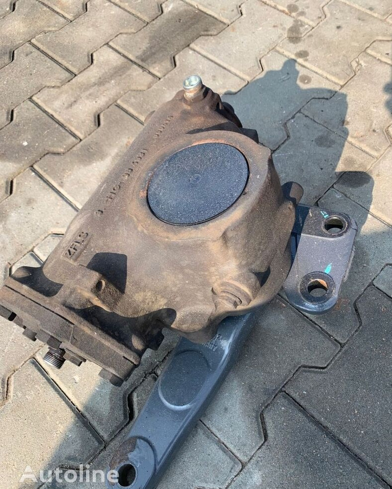 ZF KOLUMNA KIEROWNICZA VOLVO FH 4 FM 4 - Рулевой механизм для Грузовиков: фото 1 ZF KOLUMNA KIEROWNICZA VOLVO FH 4 FM 4 - Рулевой механизм для Грузовиков: фото 1